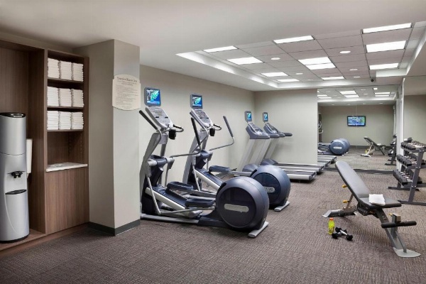 Residence Inn by Marriott Toronto Airport image 22